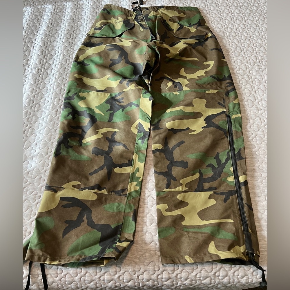 Military Issue GORE-TEX Cold Weather Pants